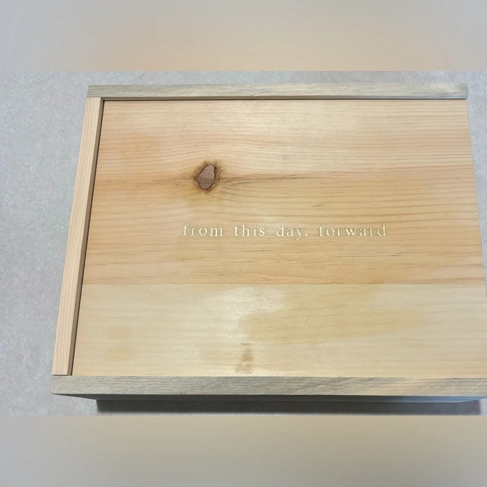 Artifact Uprising Reclaimed Wood Keepsake Box Gold Engraving 8x11 NWT Giftable